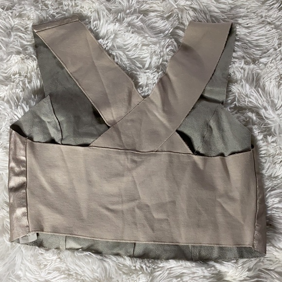 Cropped silver Zara top - Picture 2 of 3